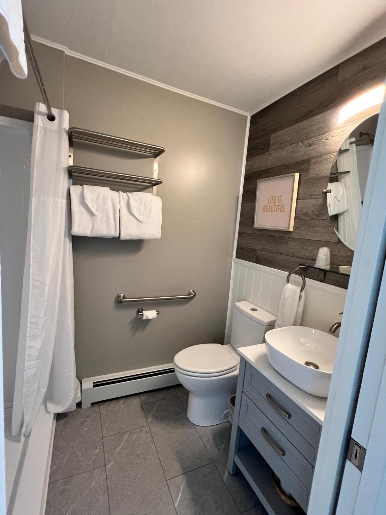 Profile Deluxe Motel Twin Mountain Стая снимка
